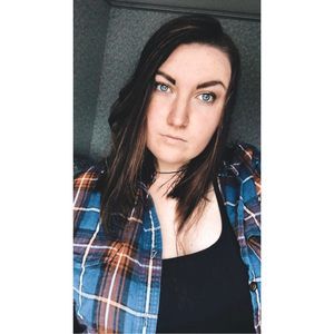 Meet your Posher, Kenzie